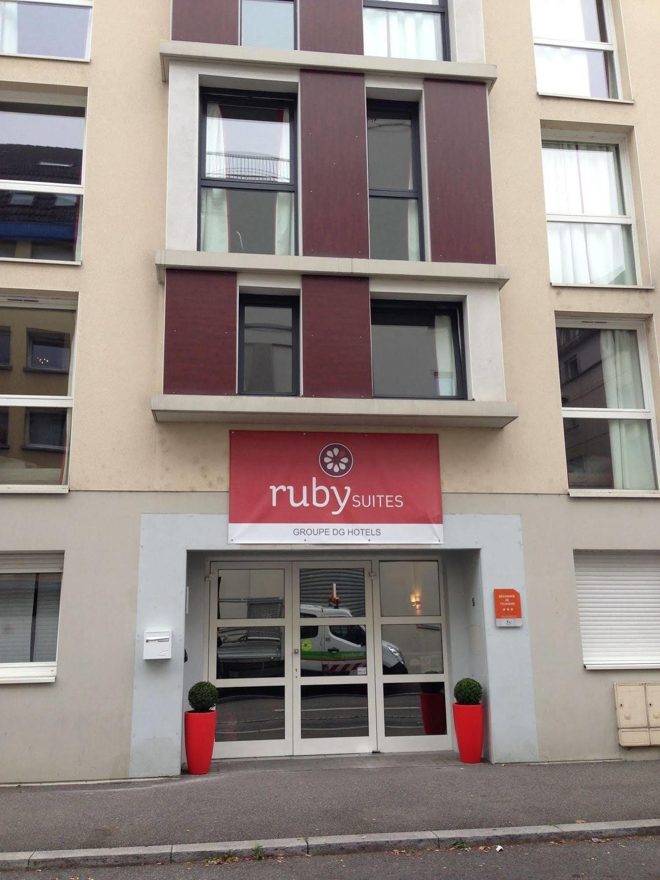 Ruby Suites Quartier Les Halles By Popinns Estrasburgo Exterior foto